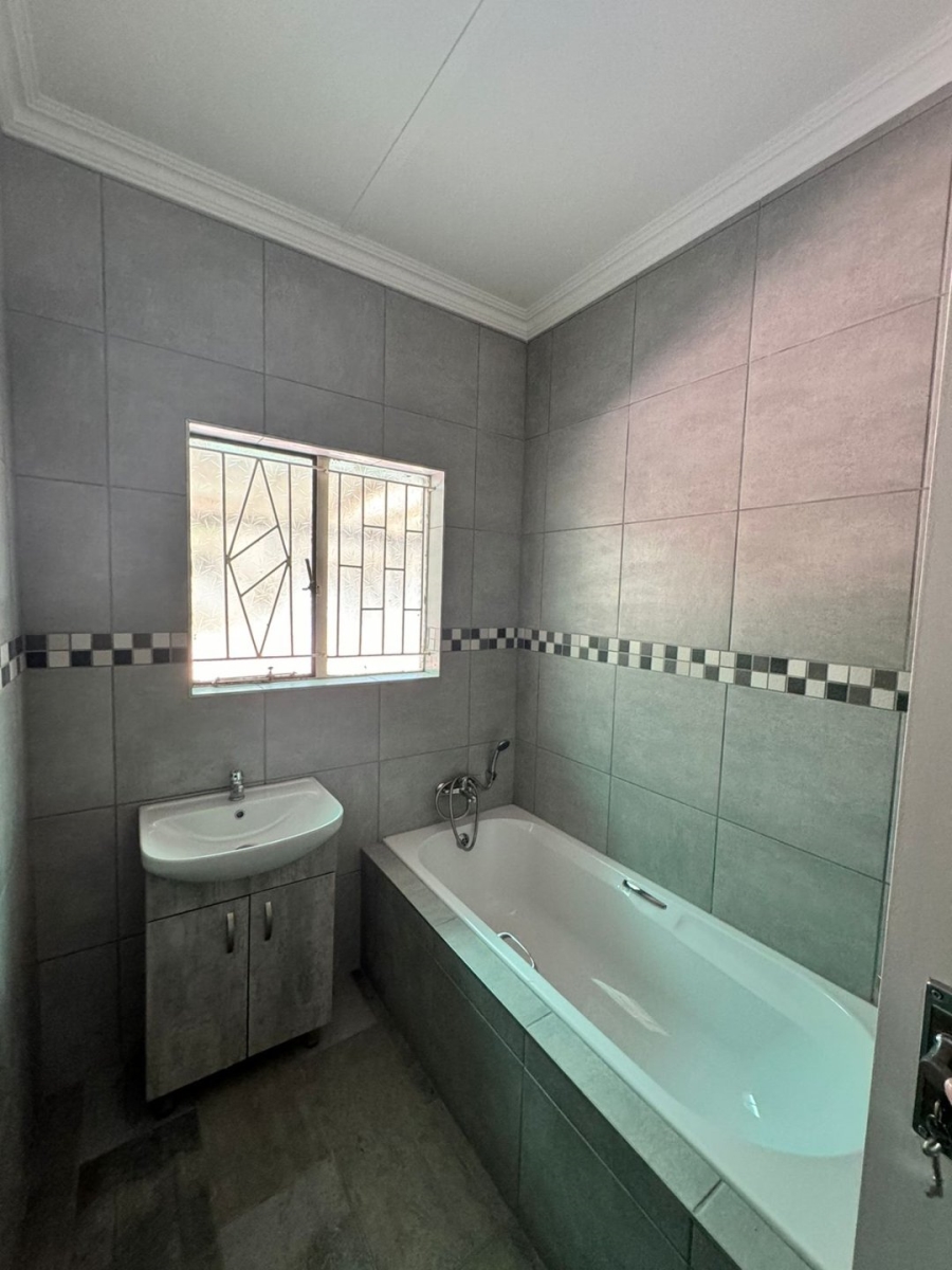 3 Bedroom Property for Sale in Parys Free State